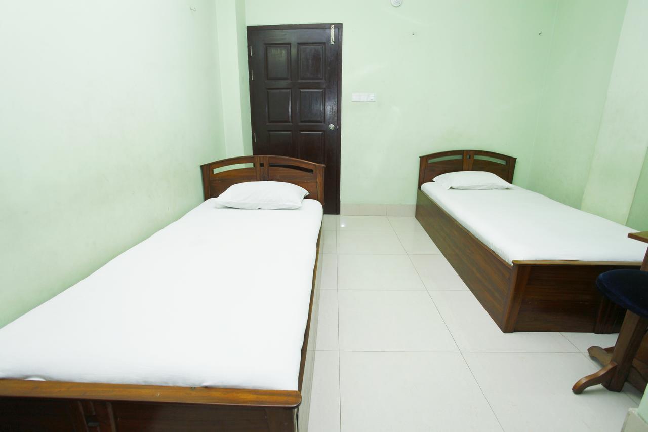 Hotel Star Park Dakhin Kattali Habitación foto